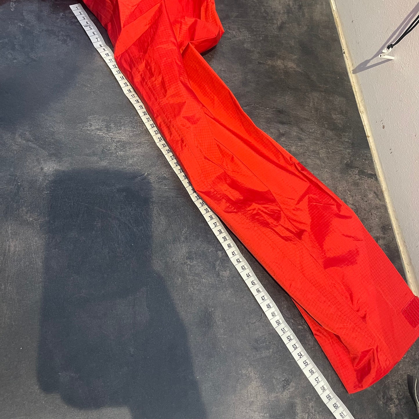 Fjällräven 2,5L Regen Jacke (M Damen) HIGH COAST HYDRATIC JACKET rot