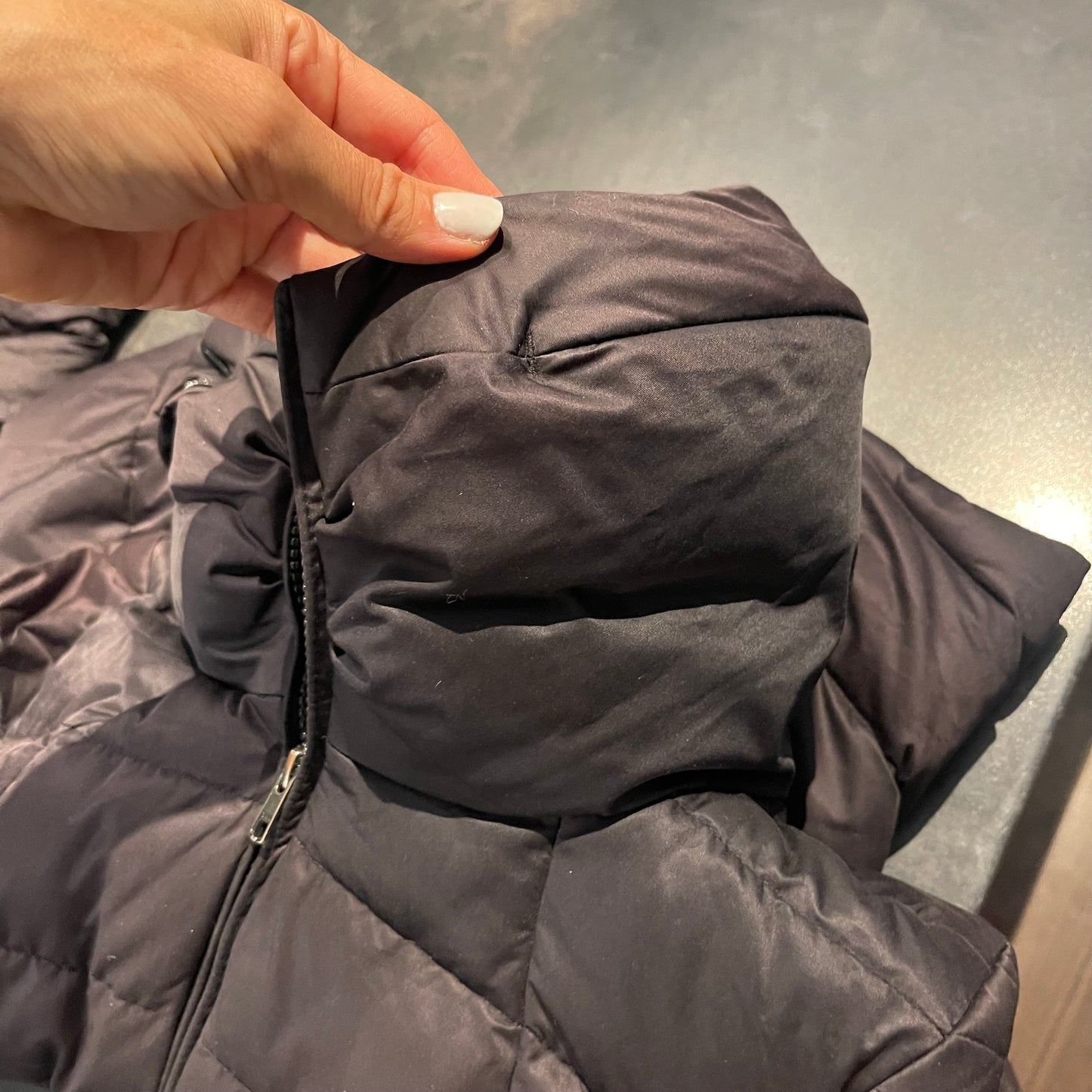Patagonia Daunen Jacke (XS-S Damen) wasserabweisend Kapuze schwarz