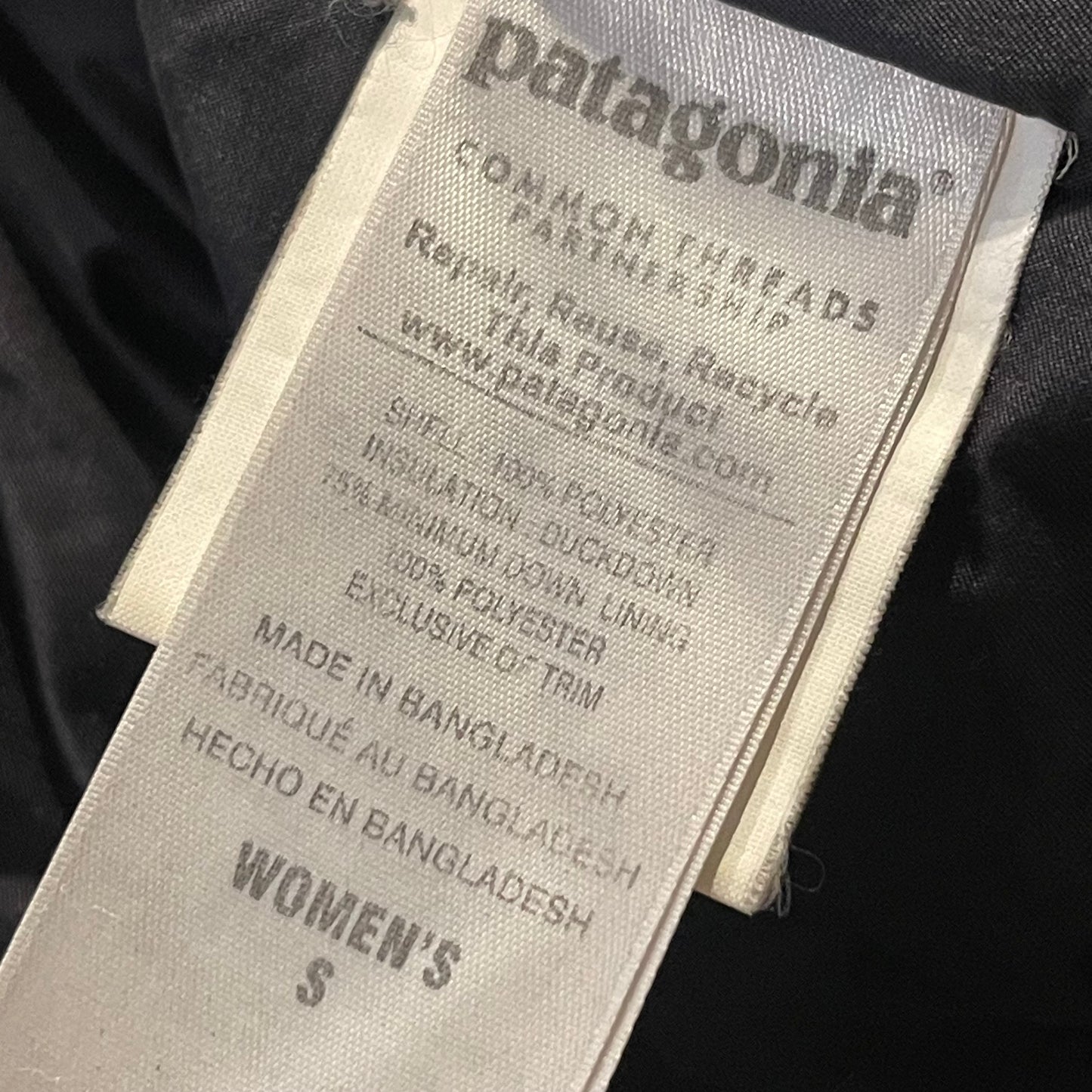 Patagonia Daunen Jacke (XS-S Damen) wasserabweisend Kapuze schwarz