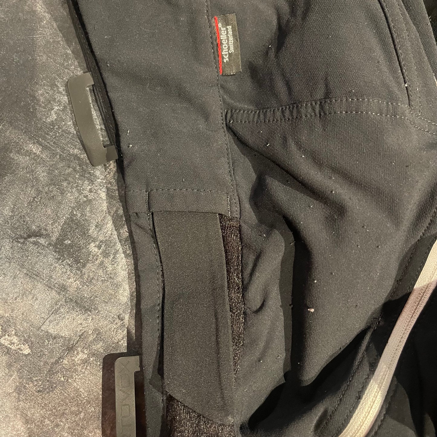 Touren- Hose von Ortovox Merino (L Damen) Schoeller schwarz