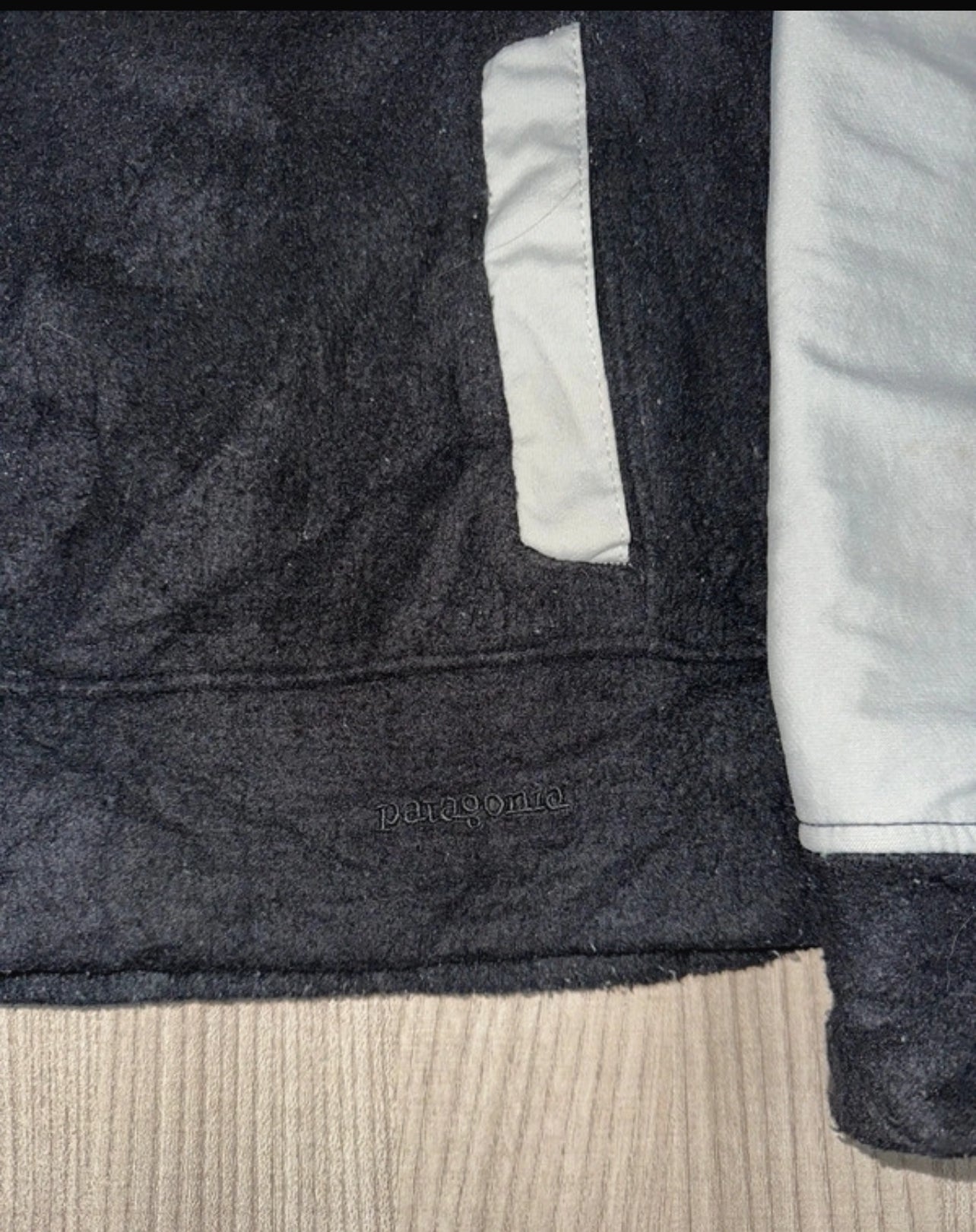 Patagonia Fleece Jacke (M Damen) Bomber Pile Optik schwarz-weiß