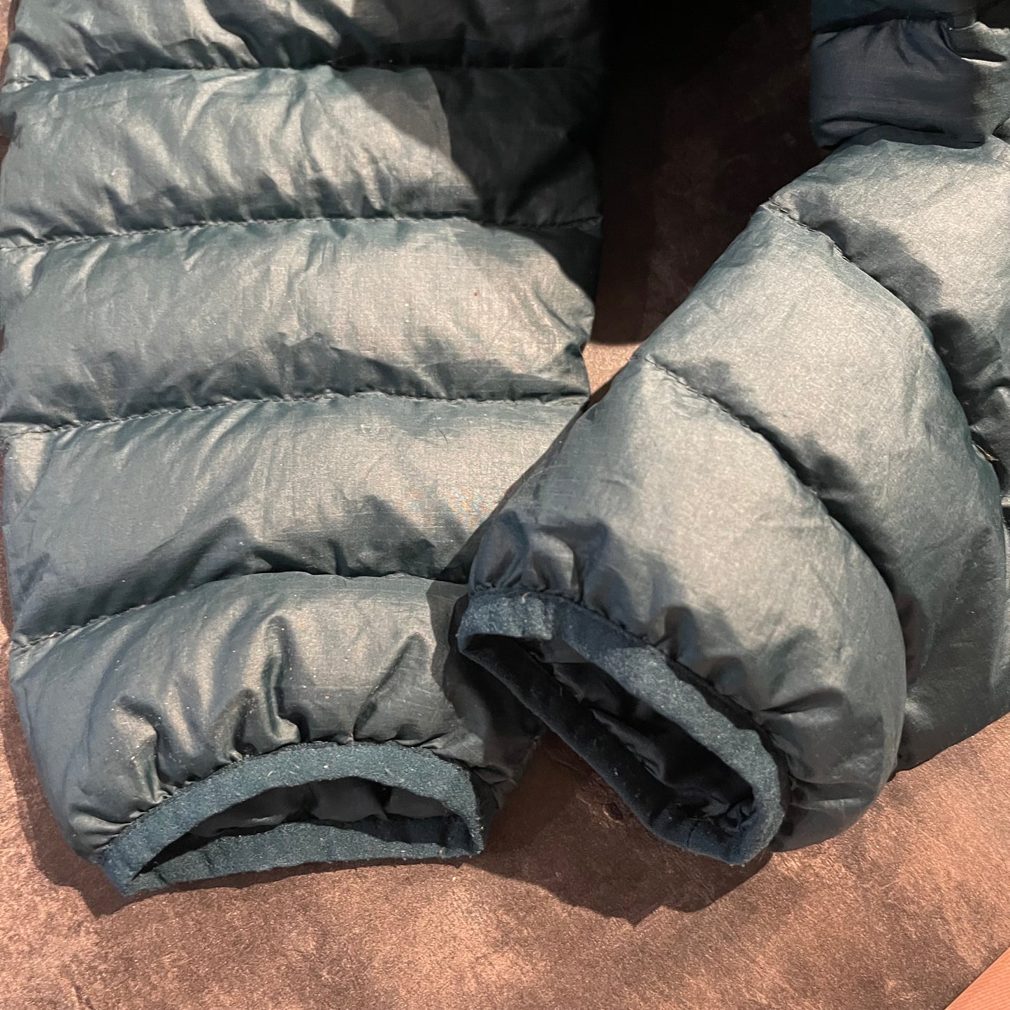 Patagonia Daunen Jacke (Herren S) türkis mit Kapuze