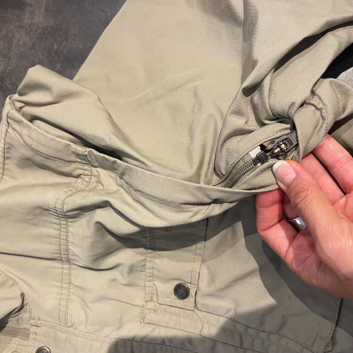 2in1 Jacke & Weste von Fjällräven G-1000 (XL Herren) beige