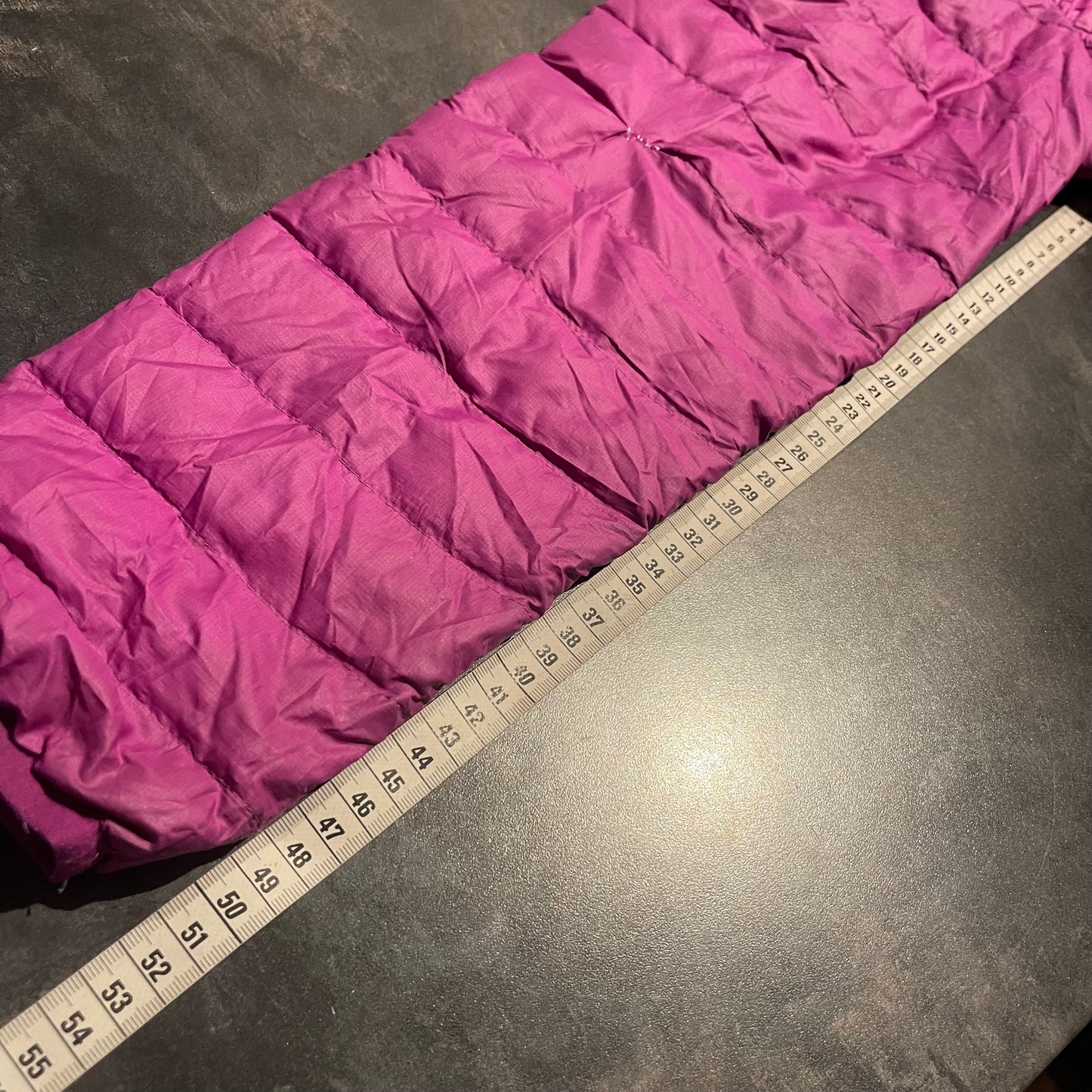 Patagonia Daunen Jacke (XS Damen) wasserabweisend Kapuze Magenta lila