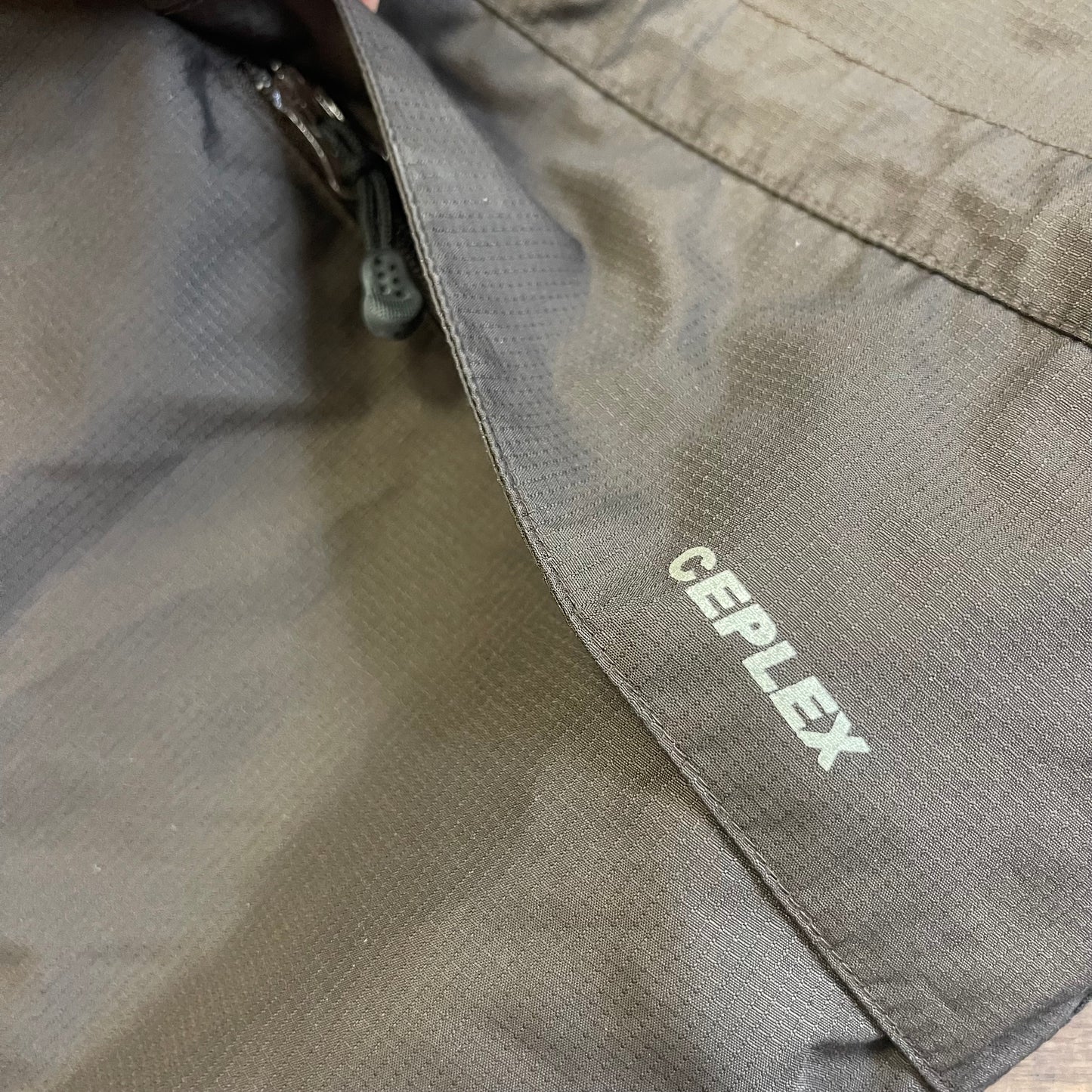 Funktions- Regen Jacke von Vaude (M Damen) braun