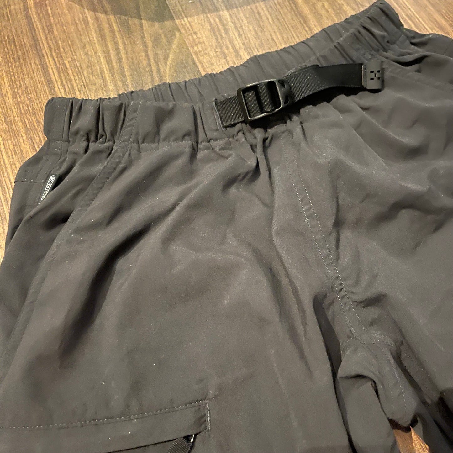 Leichte Trekking- Hose von Haglöfs (M Damen) schwarz