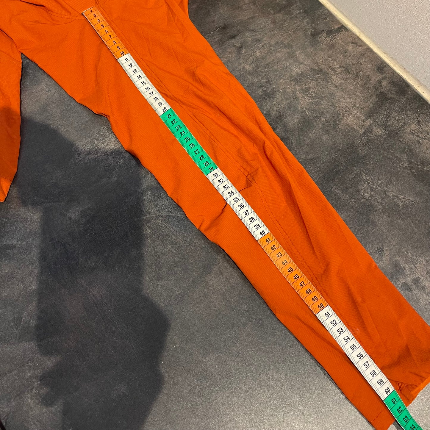 Jacke von Arcteryx (S Herren) Windstopper mit Kapuze orange