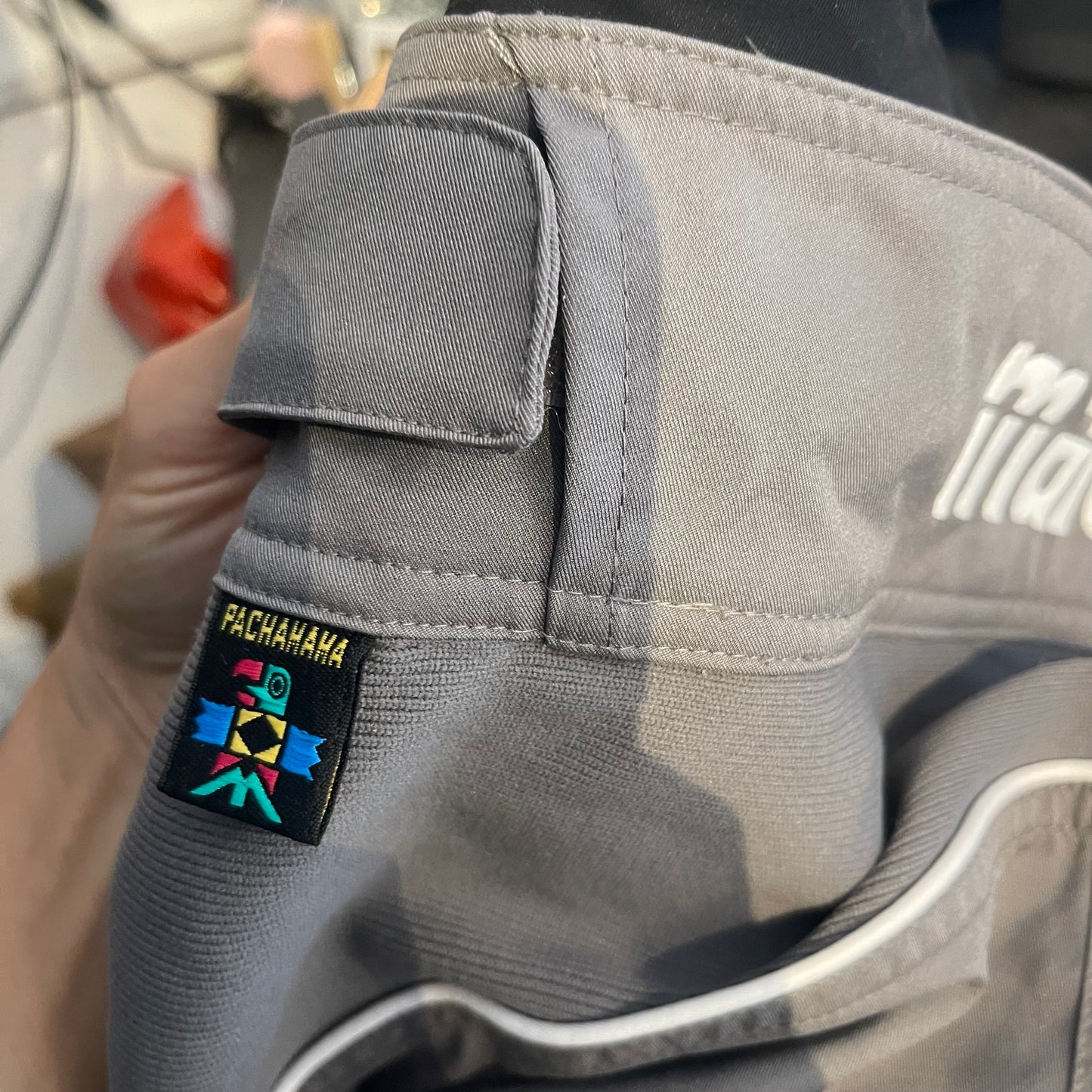 2in1 MTB Radshorts von Maloja (M Damen) grau innen gepolstert