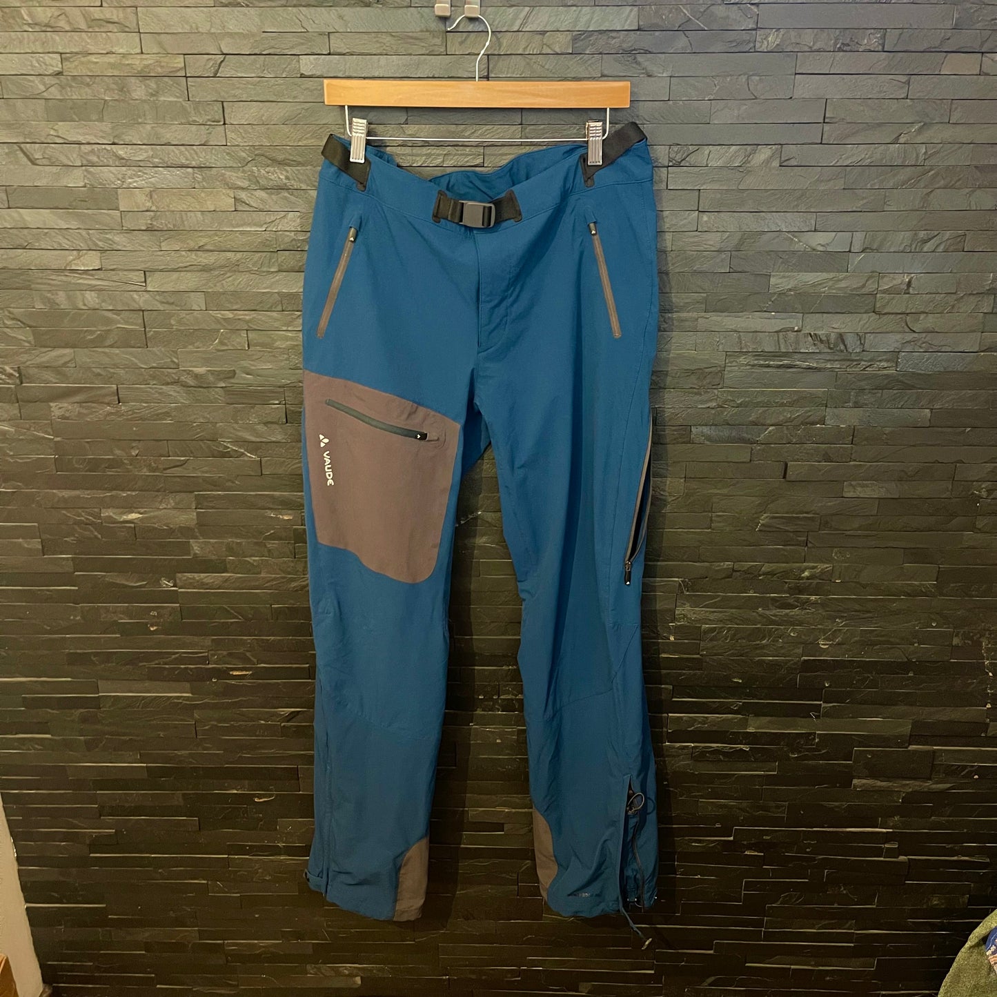 Touren Hose von Vaude (L Herren) Stretch Windproof 80 blau