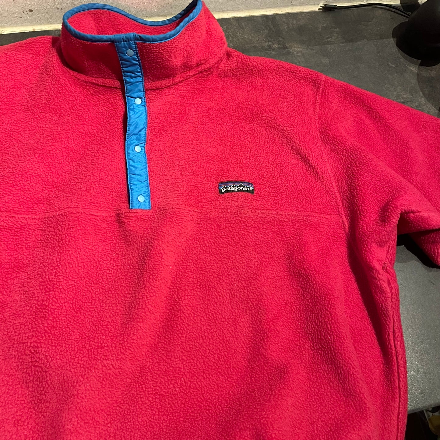 Fleece Pullover Patagonia Synchilla (L Herren/ XL Damen) Magenta pink