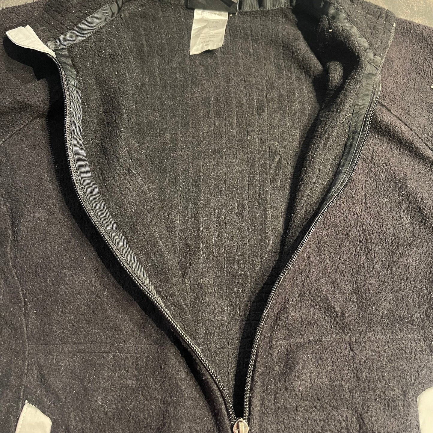 Patagonia Fleece Jacke (M Damen) Bomber Pile Optik schwarz-weiß