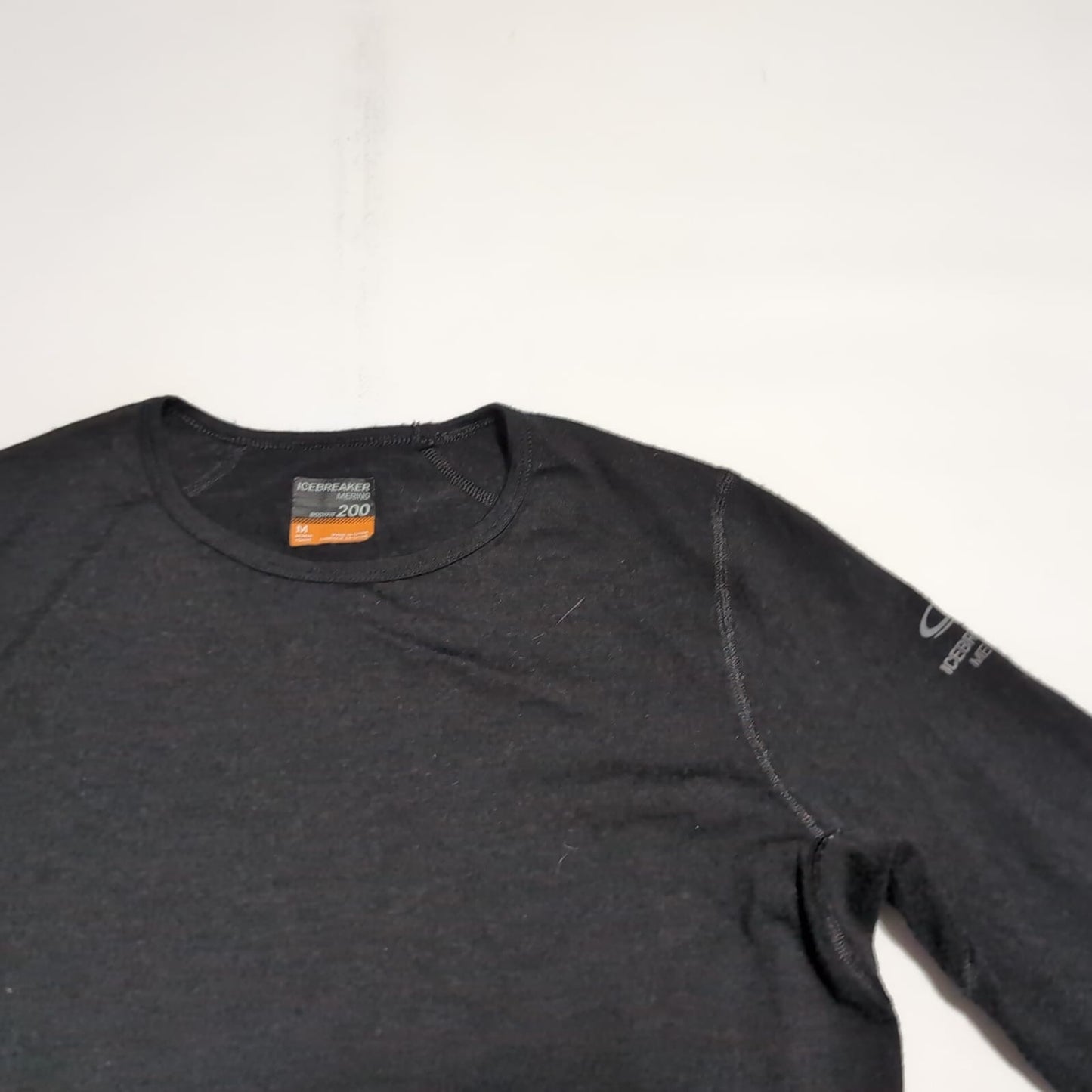 Longsleeve von Icebreaker (M Damen) Merino 200 schwarz