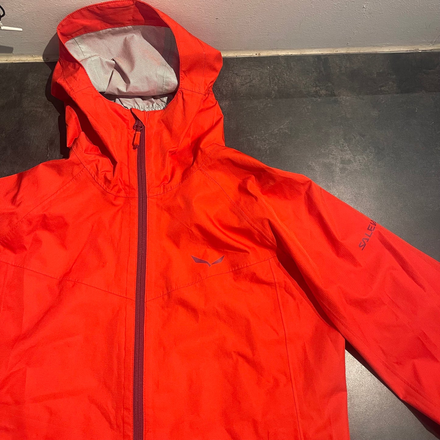 Regen Jacke von Salewa (M Damen) Hardshell rot
