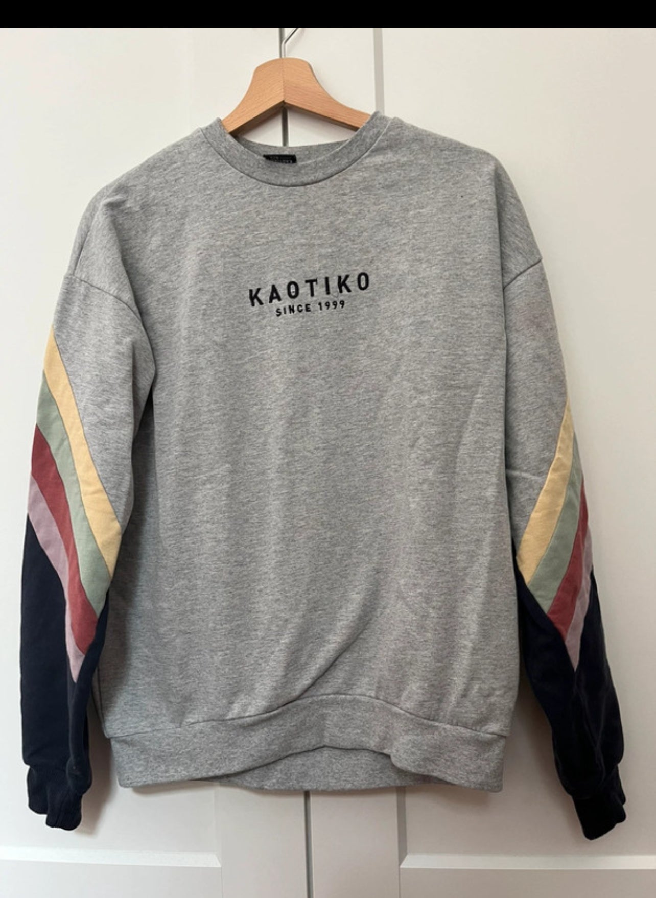 Kaotiko Pullover S / M hellgrau bunt