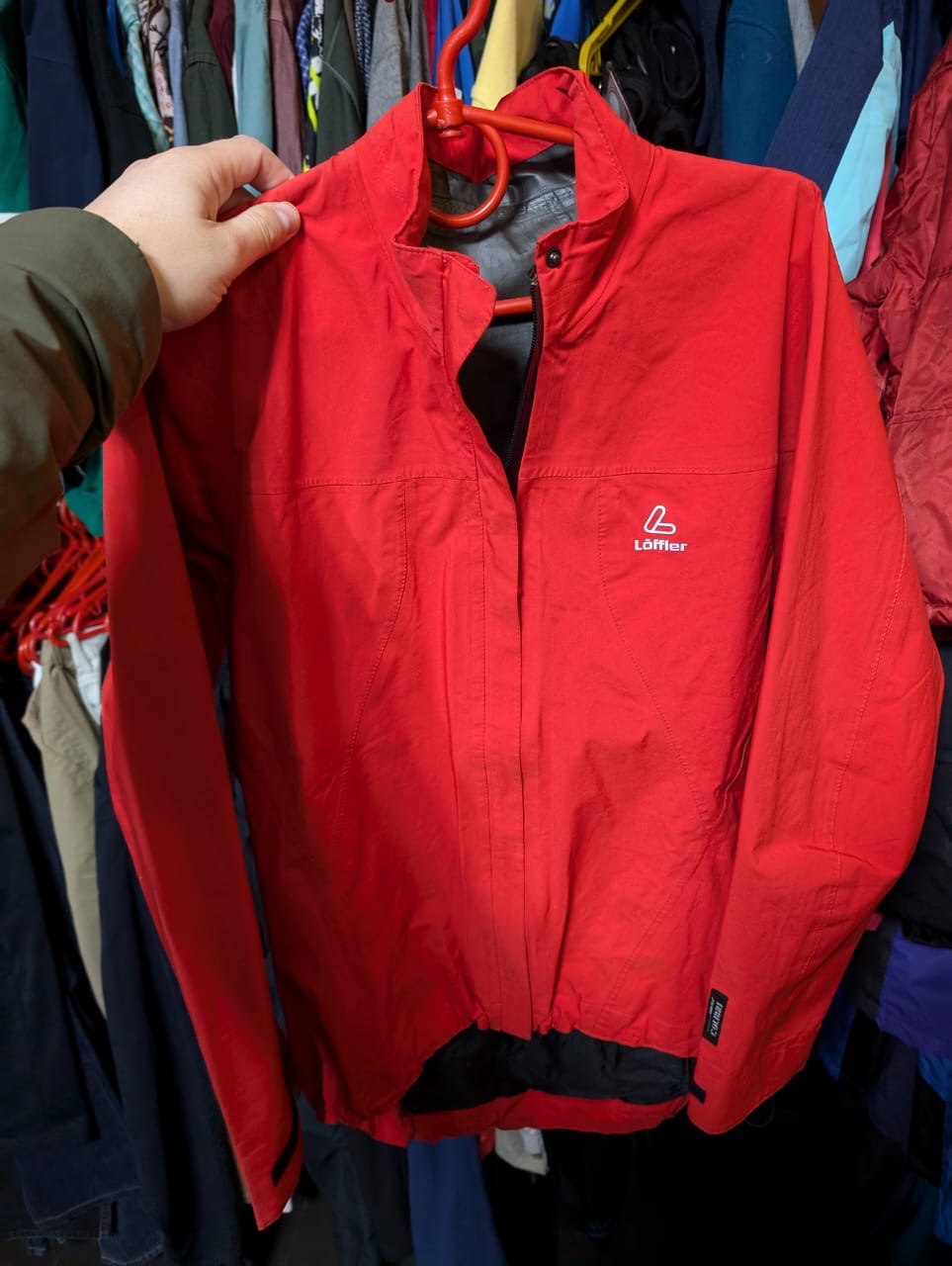 GoreTex Jacke von Löffler (XL Damen / L Herren) Windstopper wasserdicht rot