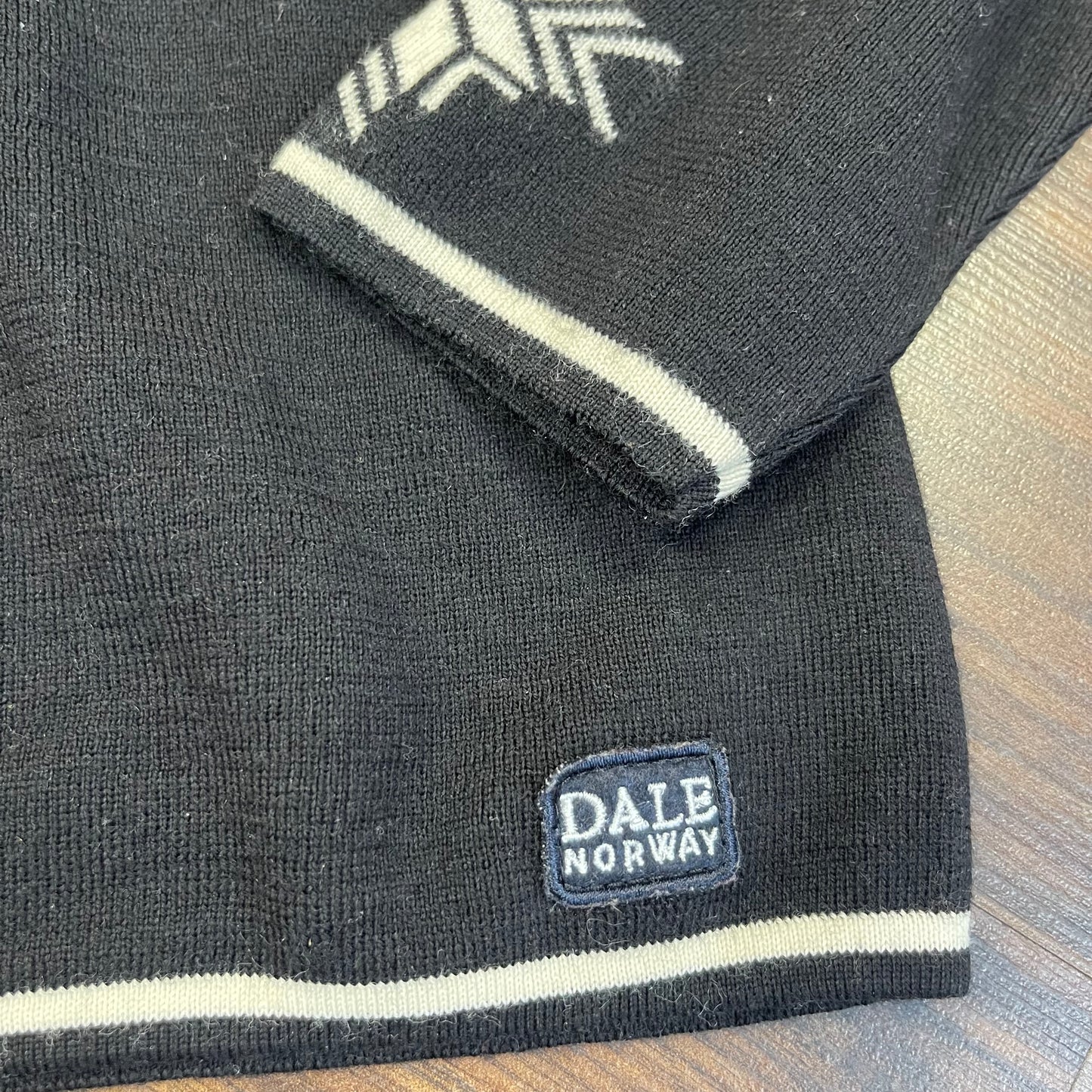 Merino Strick Pullover Dale of Norway (M Damen) schwarz weiß