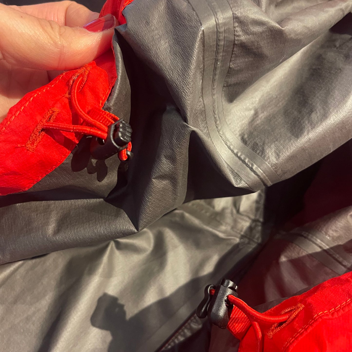 Leichte Hardshell Jacke von Haglöfs (XL Damen) GoreTex rot