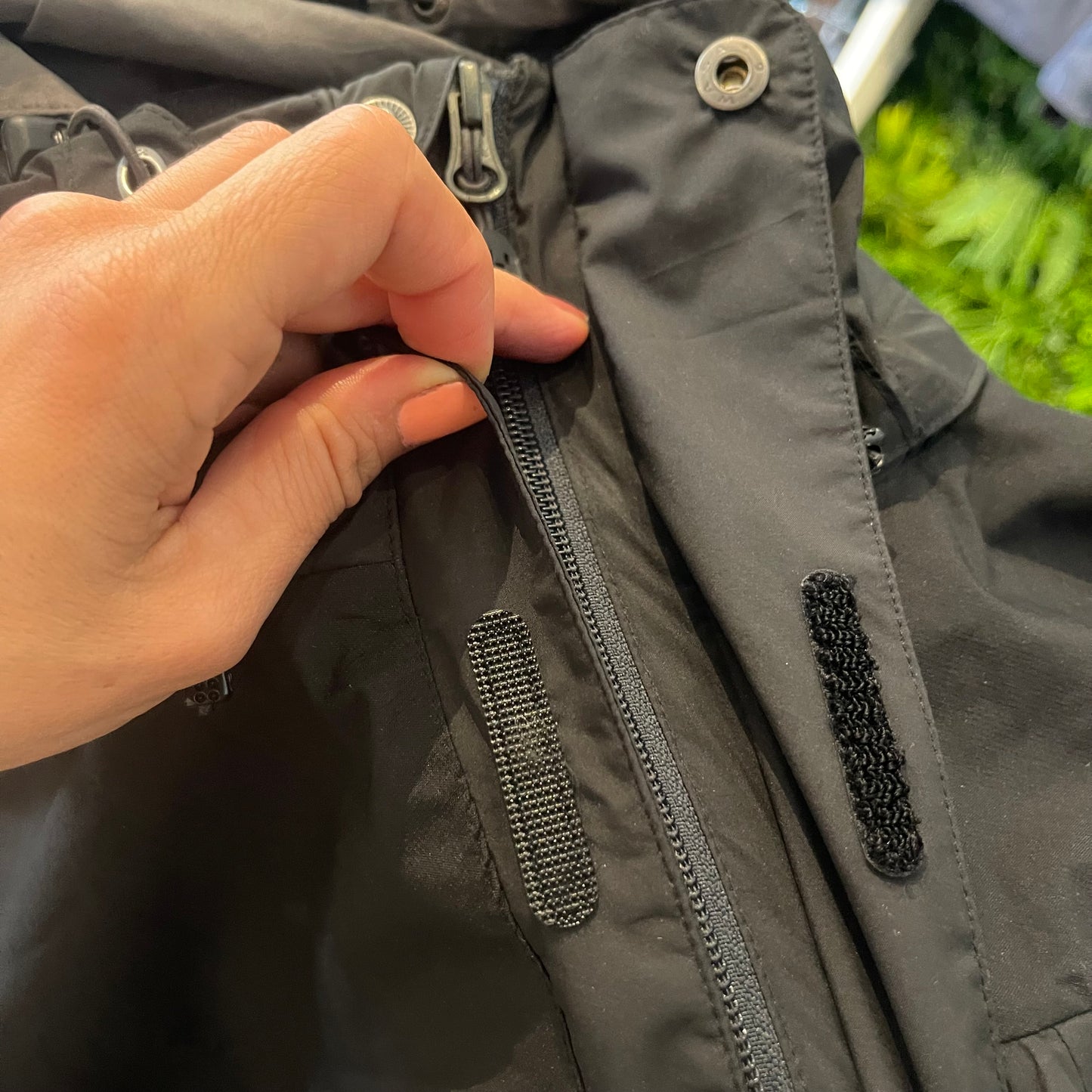 Waterproof Jacke von Haglöfs (L / XL Damen) schwarz