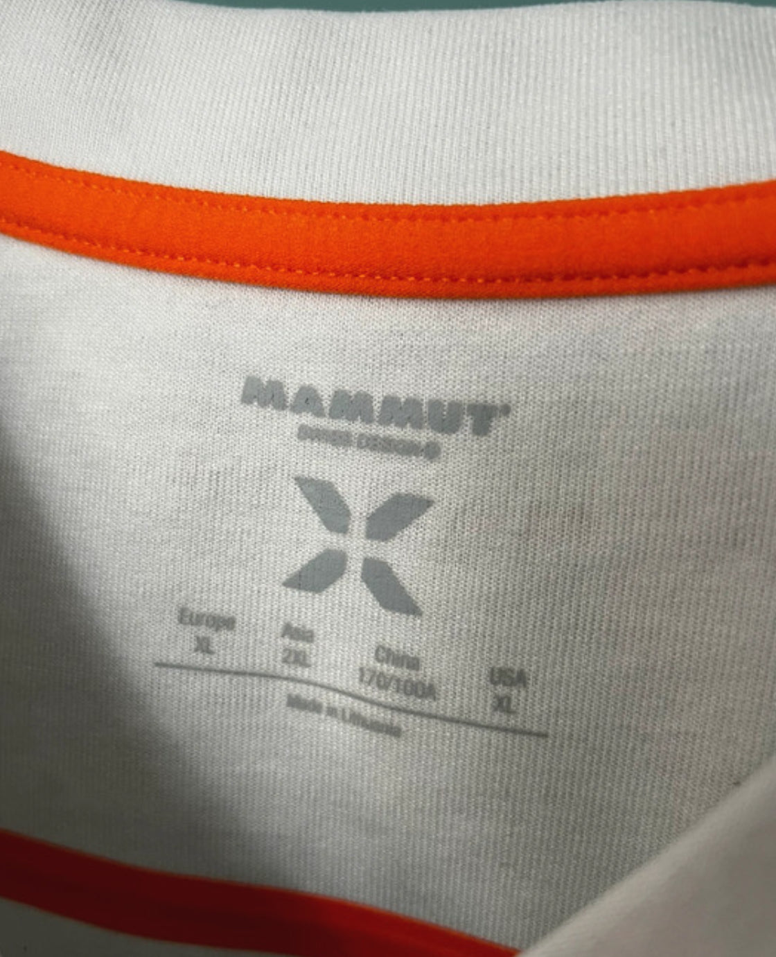 Mammut Eiger T-Shirt Crop Top (XL Damen) grau weiß