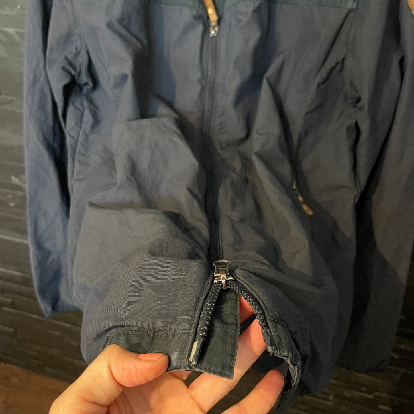 Fjällräven Jacke G-1000 (M Damen) Greenland Light Parka dunkelblau