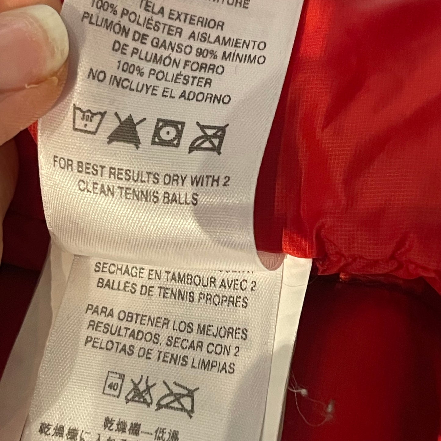 Patagonia Daunen Jacke (M Damen) Isolation Bordeaux rot
