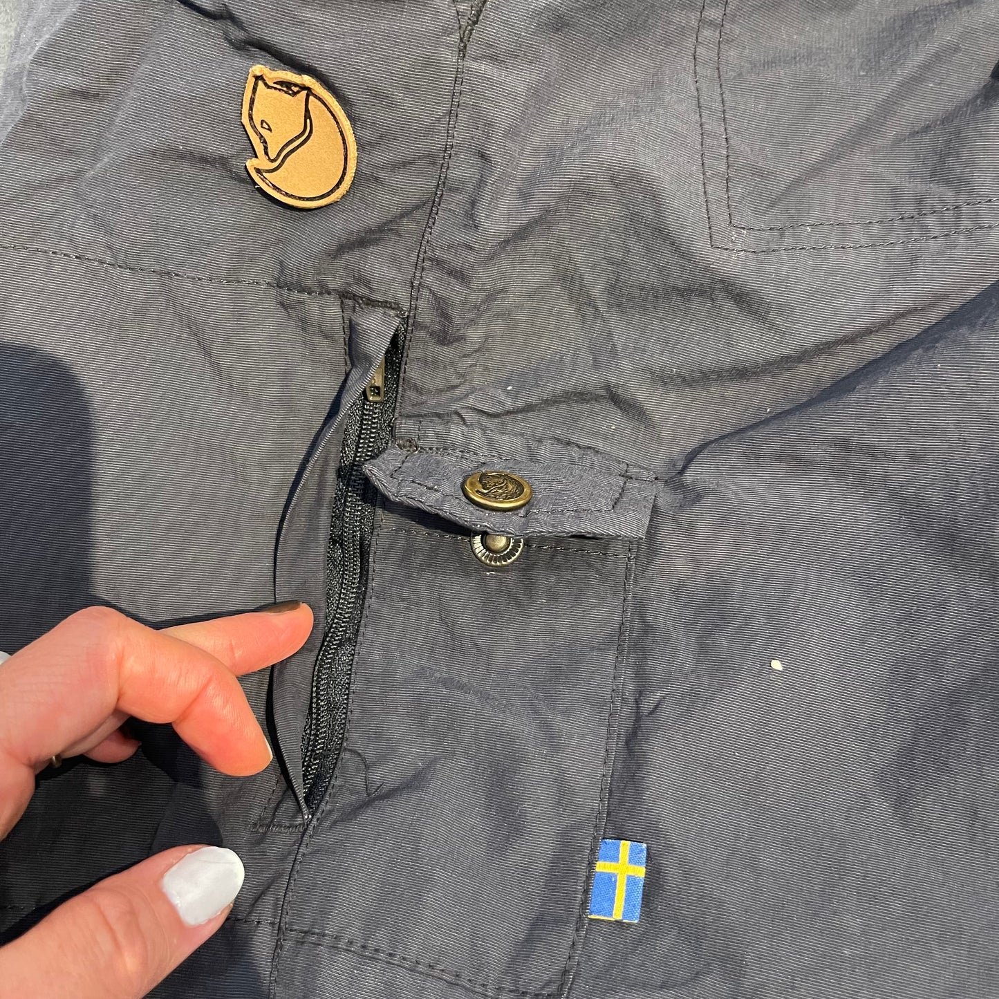 Kurze Hose von Fjällräven (M Damen) Shorts Anthrazit