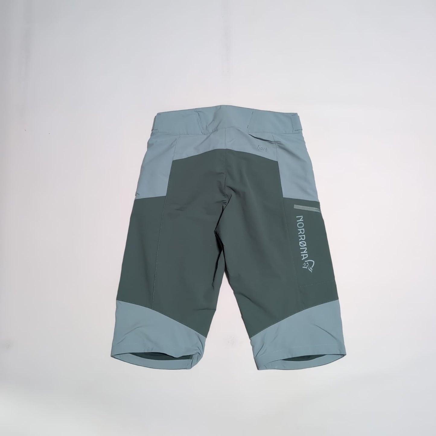 Technische Shorts von Norrøna (S Damen) minz- grün