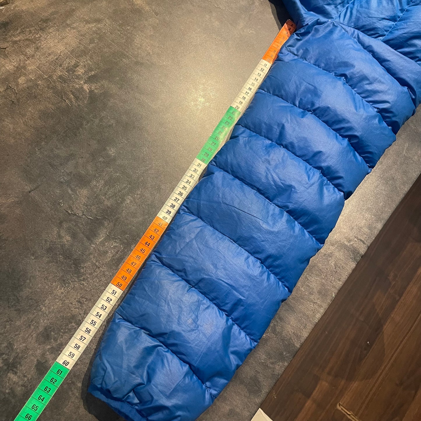Daunen Jacke von Patagonia (M Herren ) blau mit Kapuze