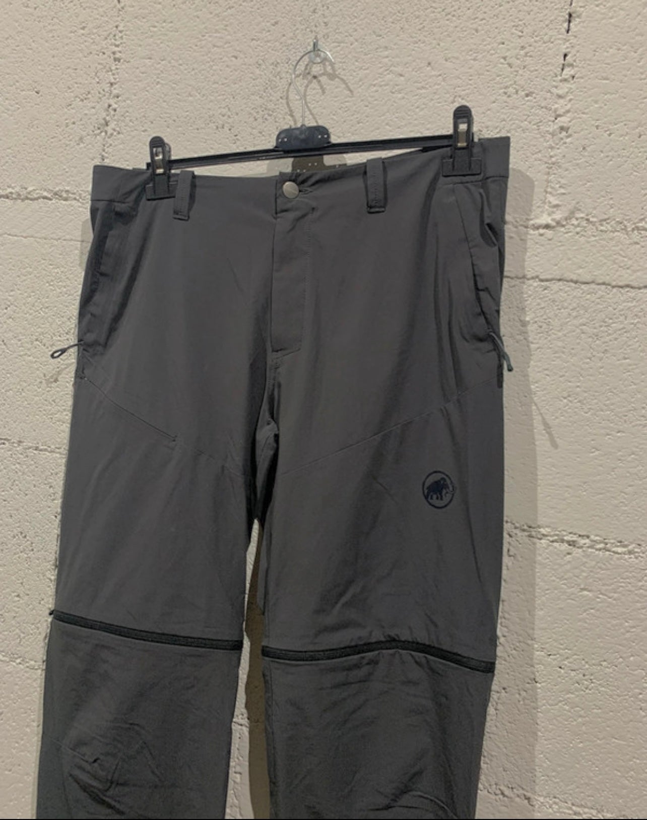 2 in 1 Hose von Mammut (L /XL Herren) Zip-Off wasserabweisend dunkelgrau