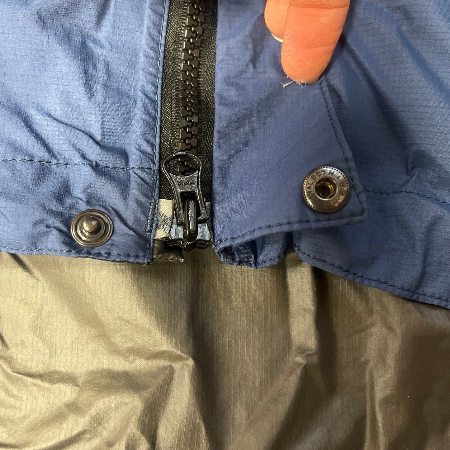 Leichte Regen Jacke von Mountain Equipment (L Herren) Gore-Tex® blau