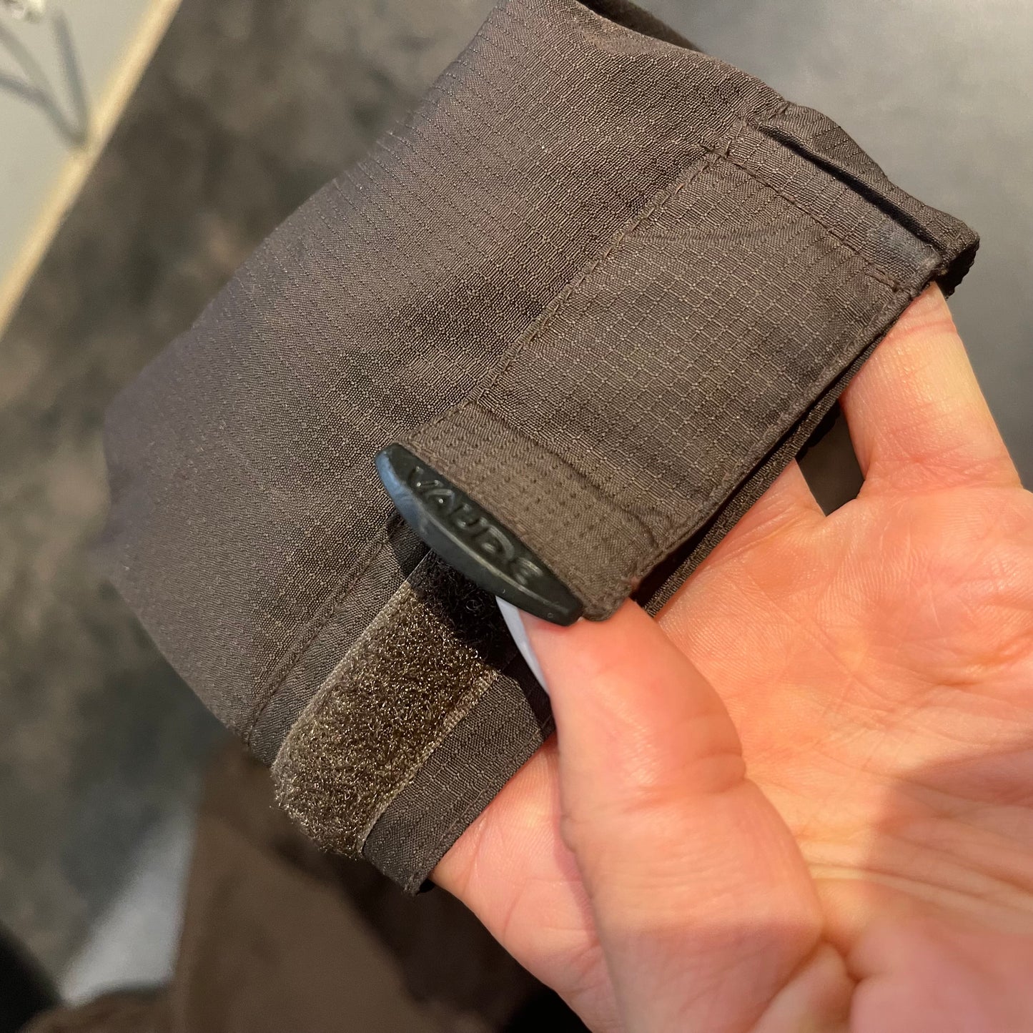 Funktions- Regen Jacke von Vaude (M Damen) braun