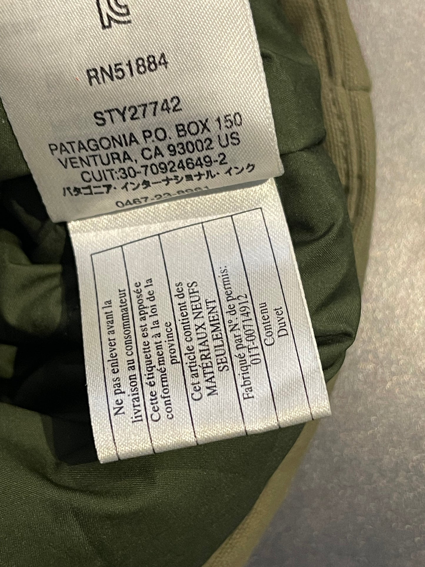 Daunen Puff Jacke Patagonia (M Damen) khaki - wanderlich.com