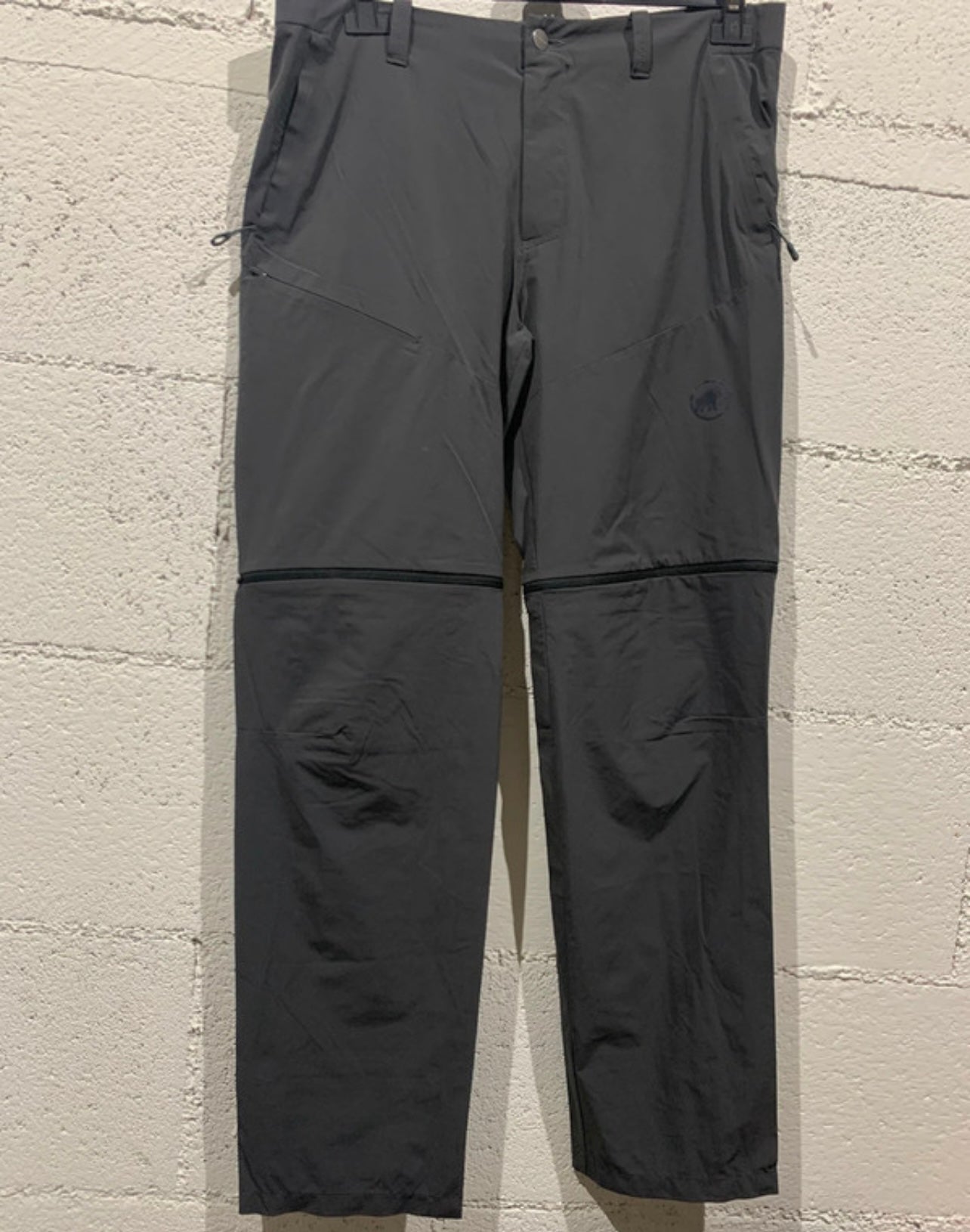 2 in 1 Hose von Mammut (L /XL Herren) Zip-Off wasserabweisend dunkelgrau