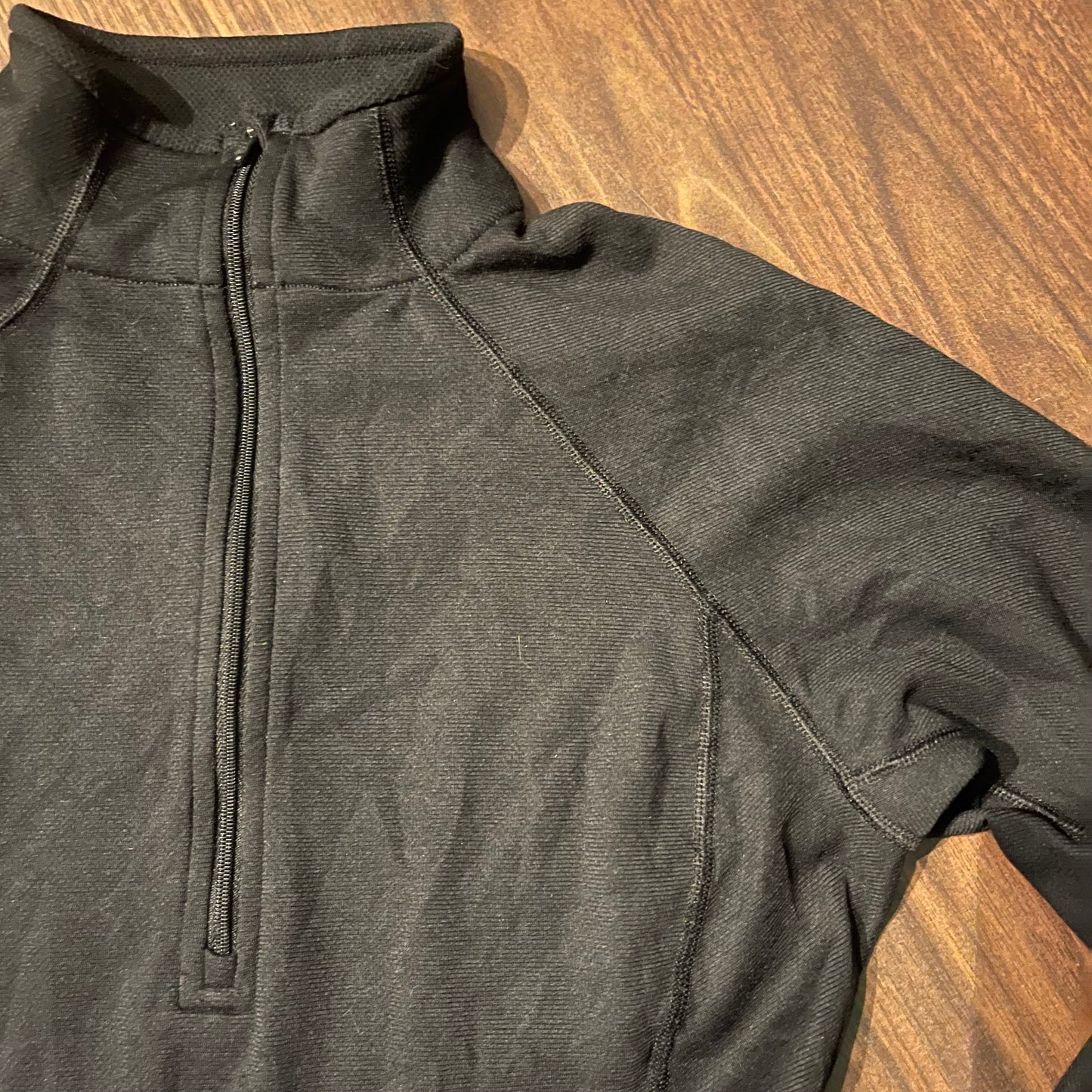Longsleeve Patagonia (SDamen) Funktionsshirt aus Capilene neck zip schwarz
