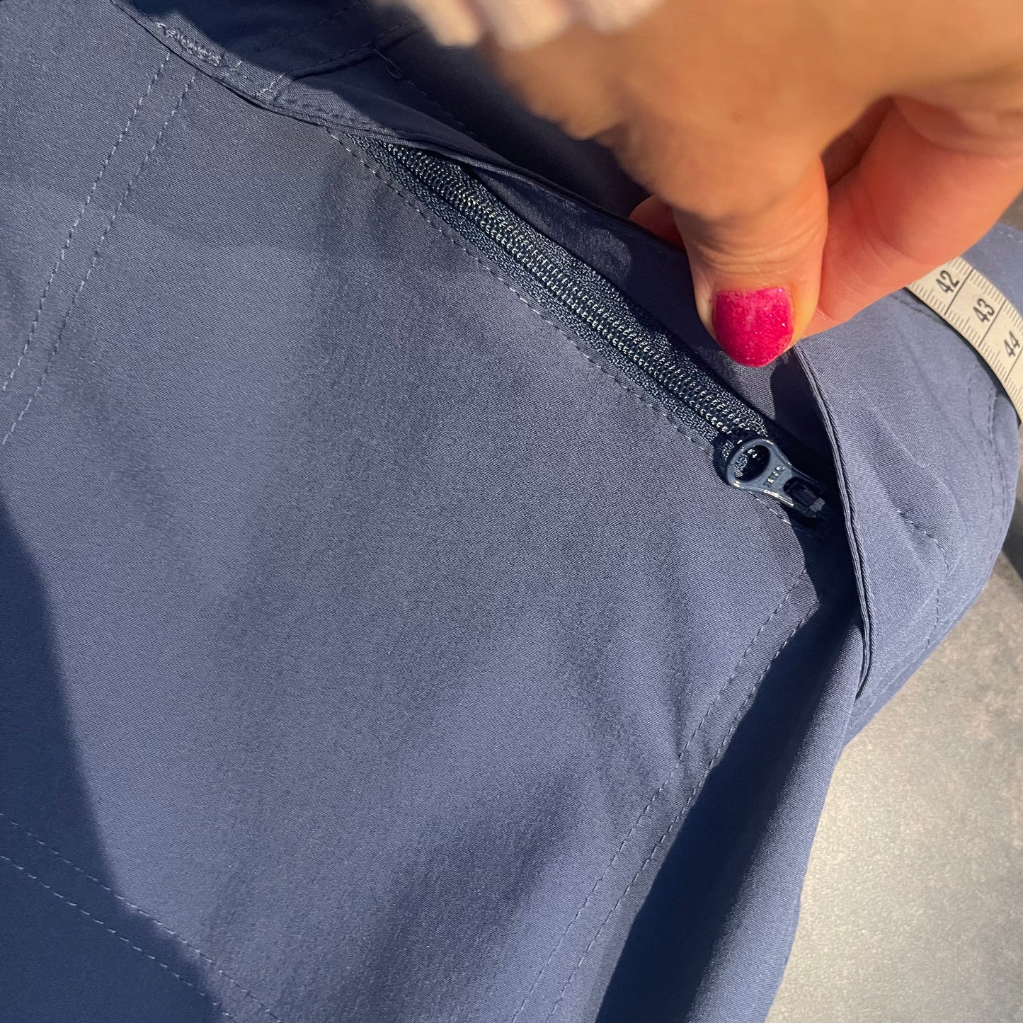 Kurze Hose von Columbia (L Herren /XL Damen) Shorts Stretch blau