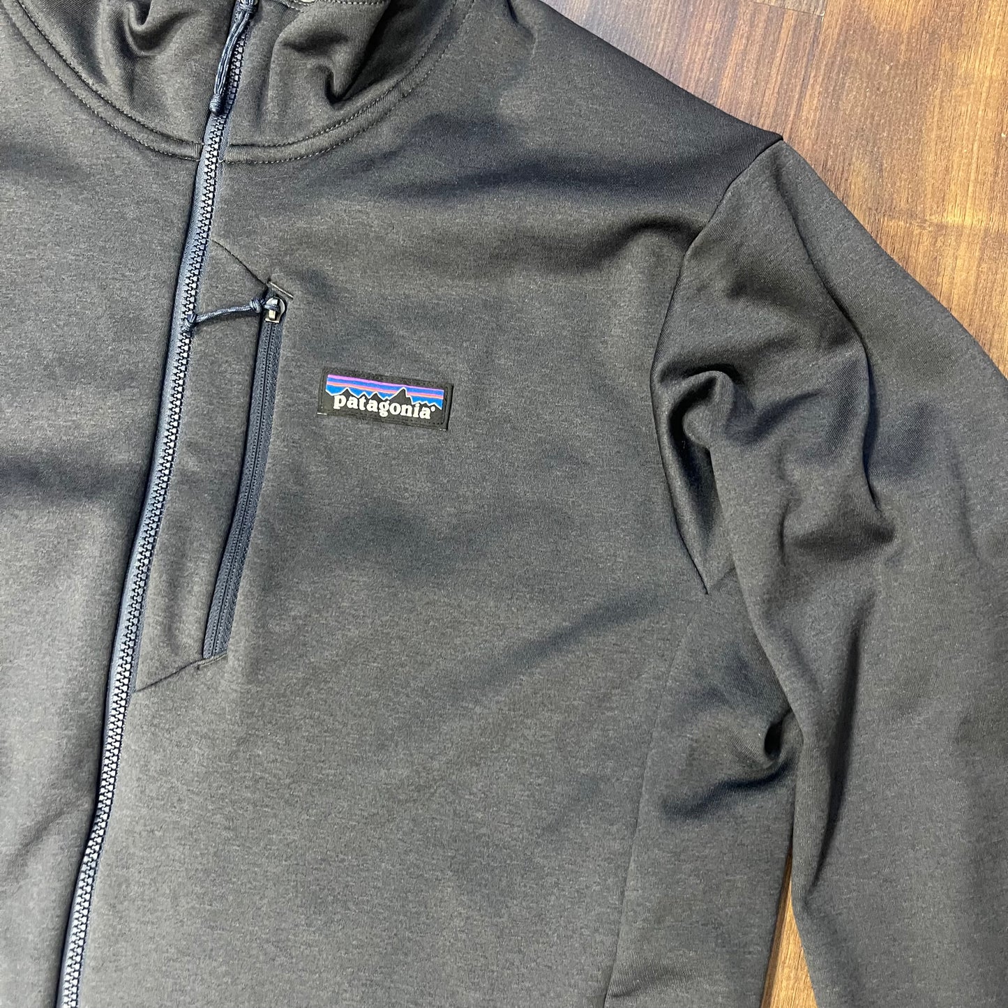 Patagonia Fleece Jacke R1® Polartec (M Herren) dunkelgrau