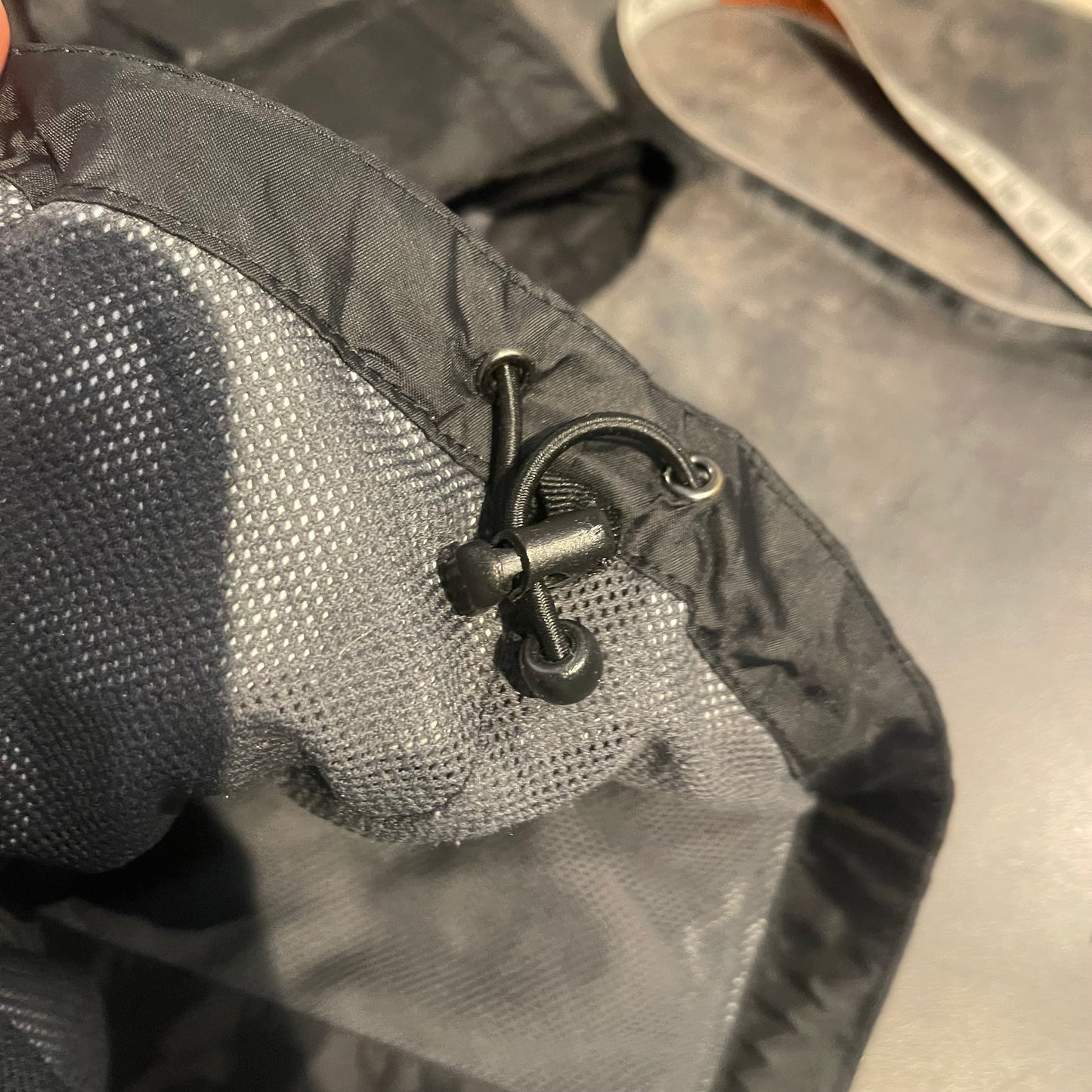 Regen Jacke von Salewa (XS/S Damen) wasser-, winddicht schwarz