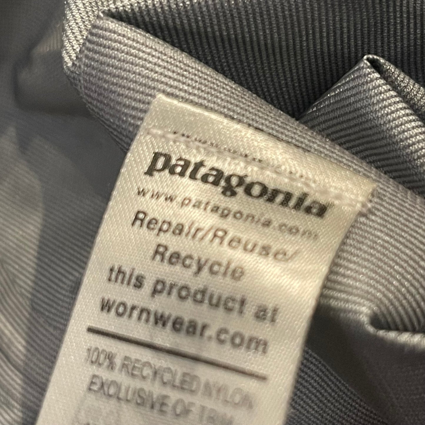 Hardshell Jacke von Patagonia (XL Damen) Regenjacke stahlblau