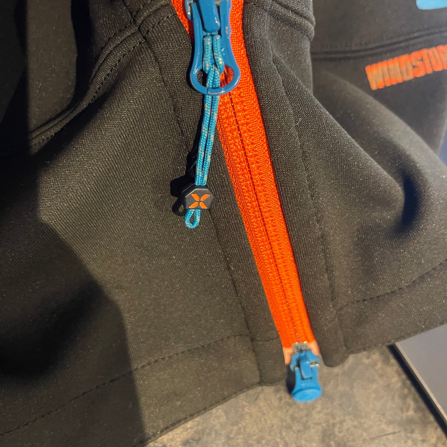 Softshell Jacke von Mammut Extreme Eiger (M Herren) Windstopper schwarz