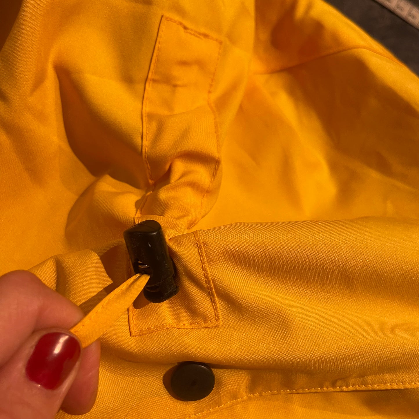 Leicht gefütterte Regen Jacke von Vaude (XL Herren) gelb schwarz