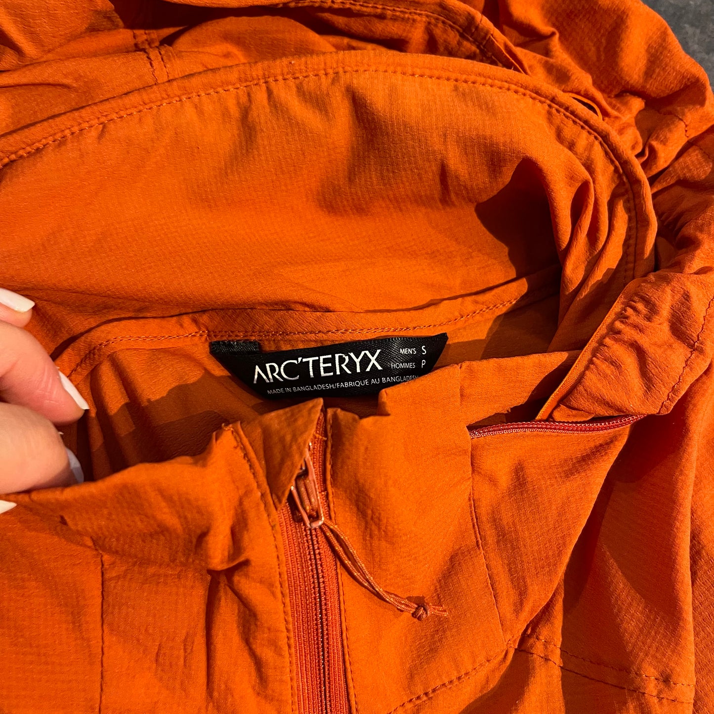 Jacke von Arcteryx (S Herren) Windstopper mit Kapuze orange