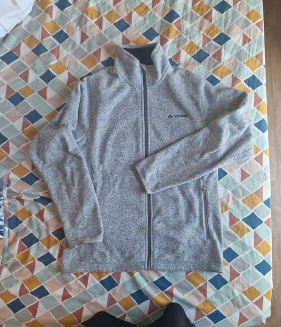Strickoptik Fleece Jacke von Vaude ( Herren XL) grau