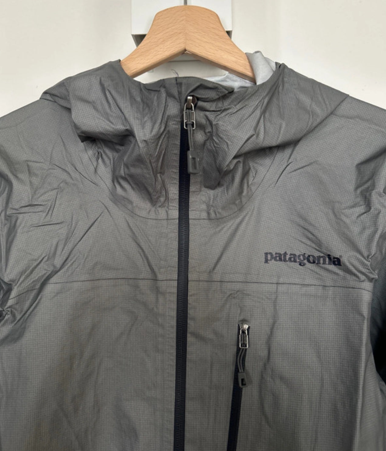 Regen Jacke von Patagonia (S Herren) Hardshell grau
