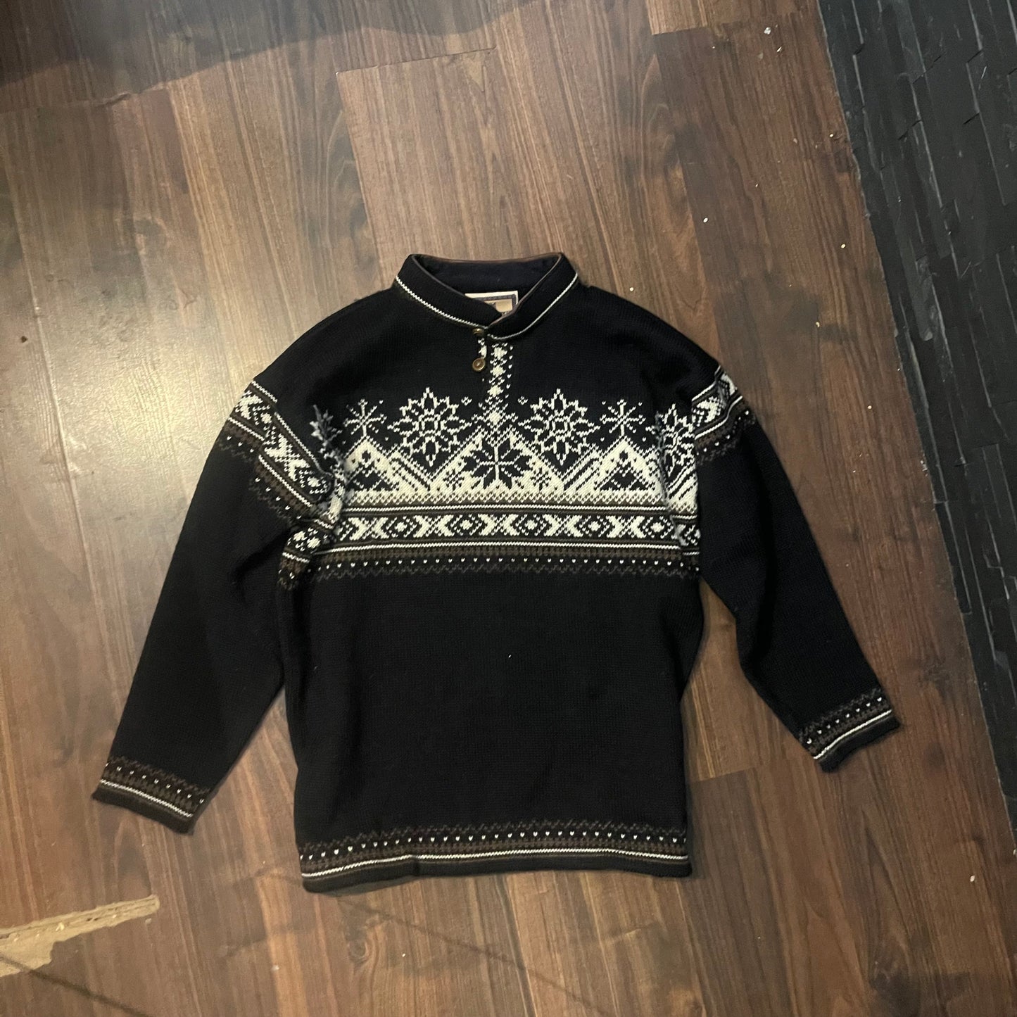 Strick Pullover Dale of Norway (M Herren / L Damen) schwarz mit Muster