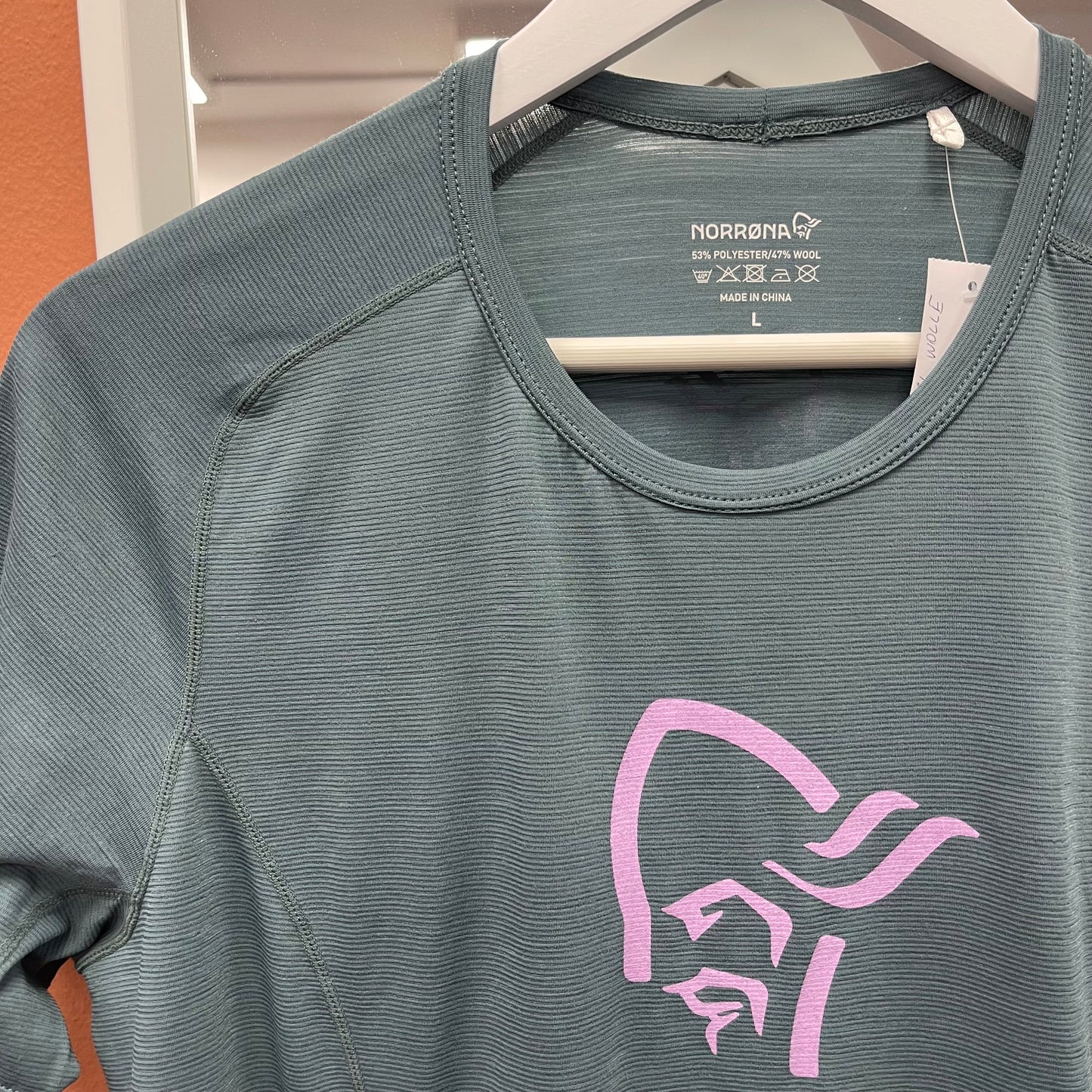 Wolle T-Shirt von Norrona (Damen L) Indigo / Türkis / Lila