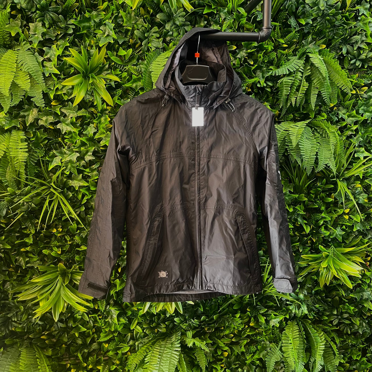 Regen Jacke von Salewa (XS/S Damen) wasser-, winddicht schwarz
