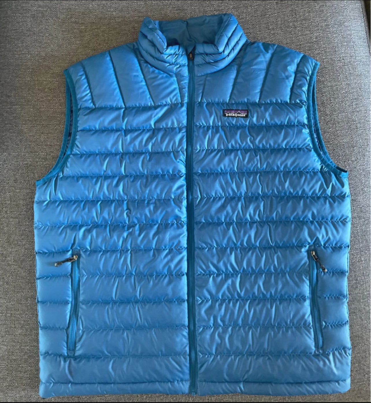 Patagonia Daunen Weste (L Herren) blau