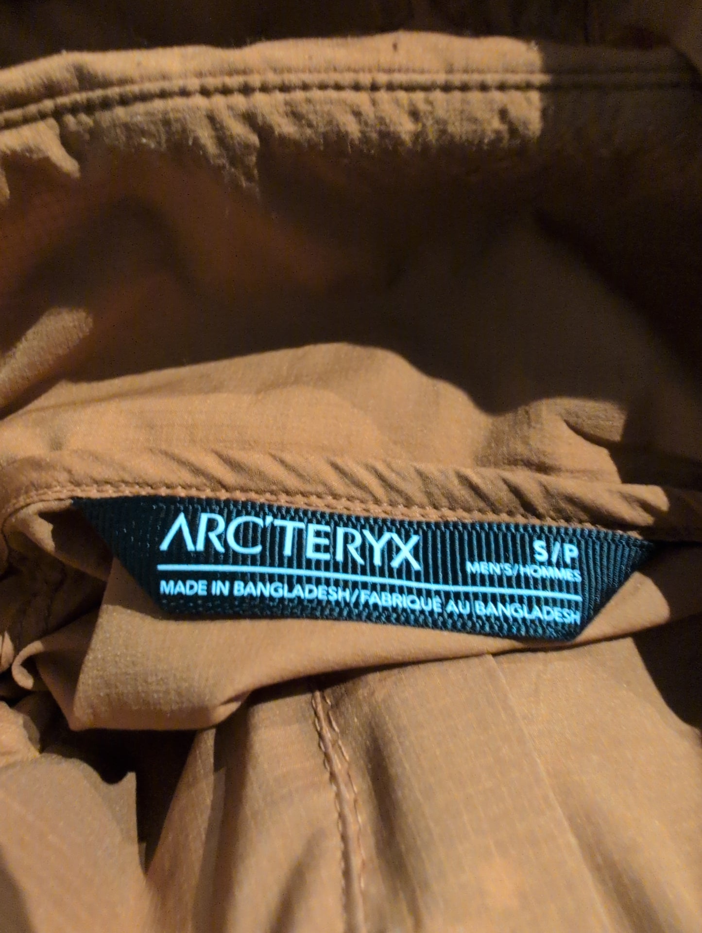 Jacke von Arcteryx (S Herren) Windbreaker senffarben