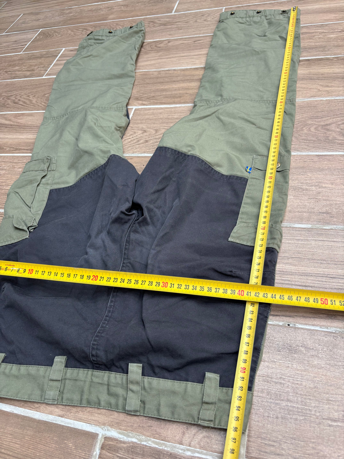 Fjällräven Barents Hose (M Herren) grün schwarz