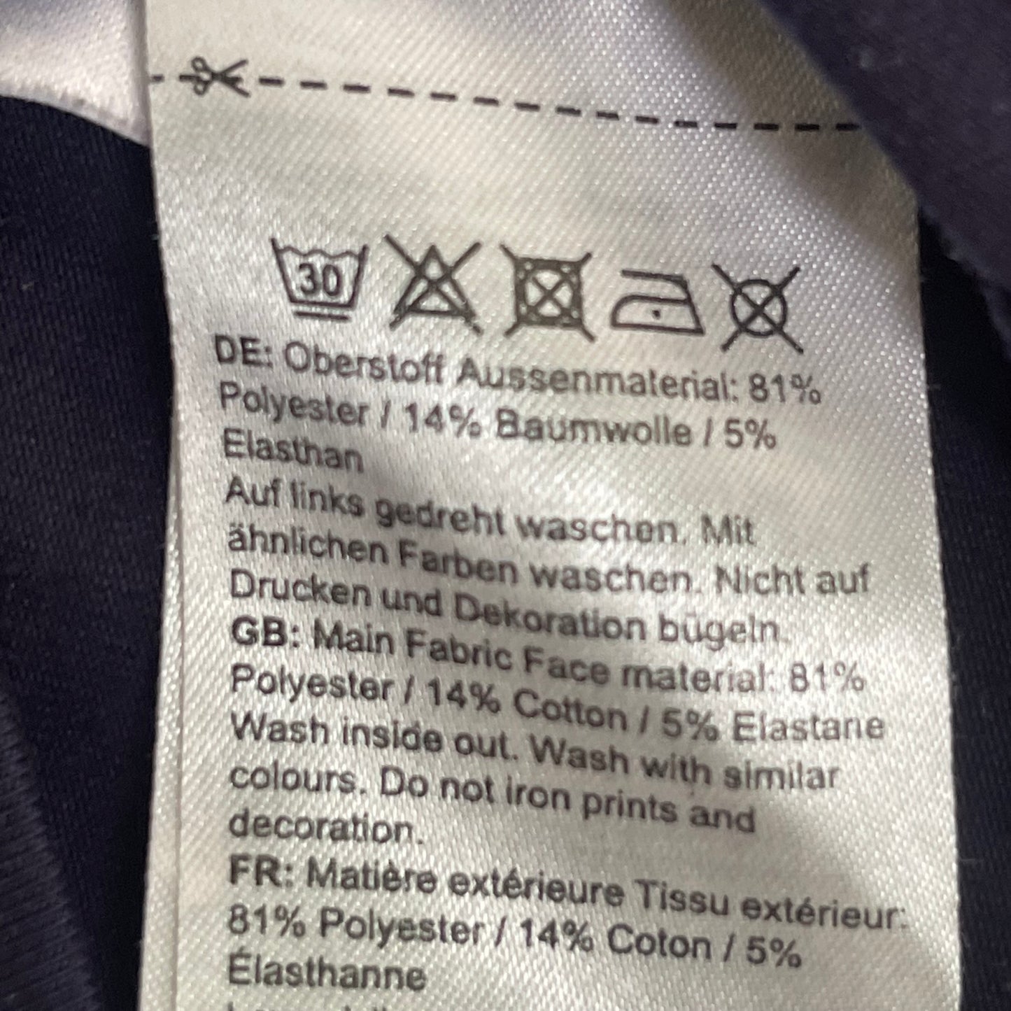 T-Shirt von Mammut ( M Damen ) dunkelblau Brustprint